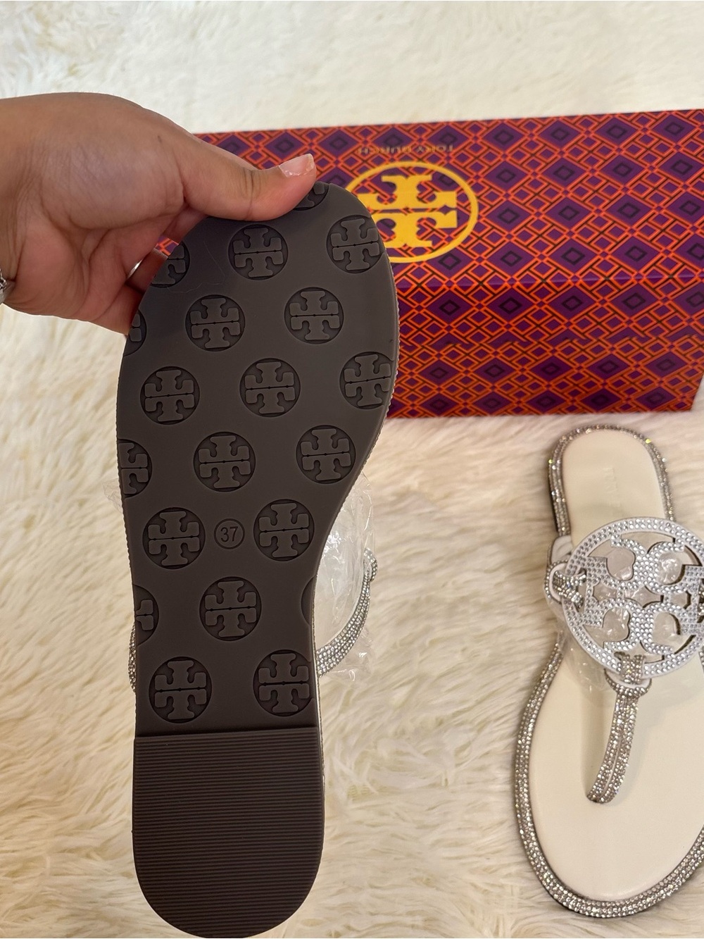 Tory Burch White Crystal-Embellished Logo Thong Sandals - Picture 3 of 4
